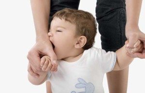 Как отучить ребёнка кусаться?