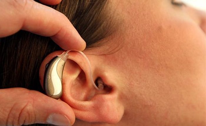 Особенности выбора слухового аппарата