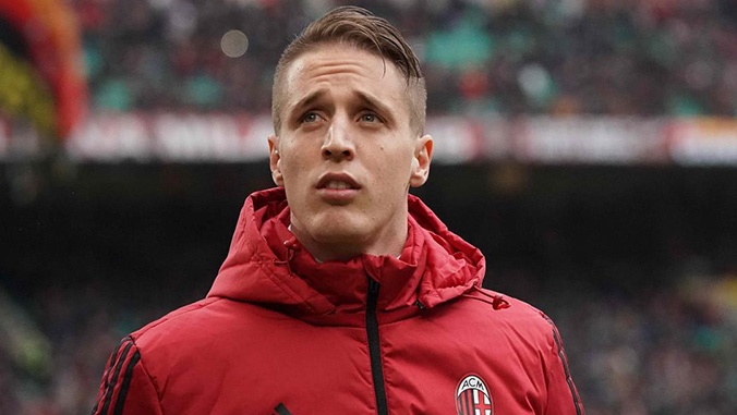 Полузащитник «Милана» выбыл на неопределенный срок