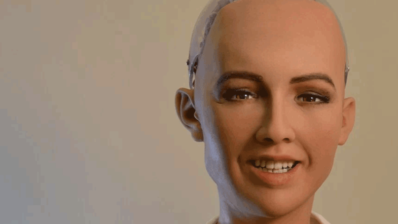 В Киев едет робот София и создатель Википедии