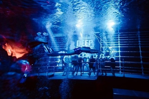 В Италии прошла первая в мире подводная дискотека