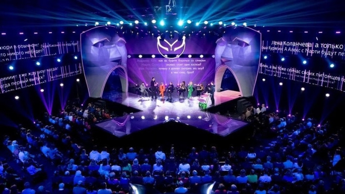 Зрителей шоу «Маска» заинтриговали специальными гостями в полуфинале