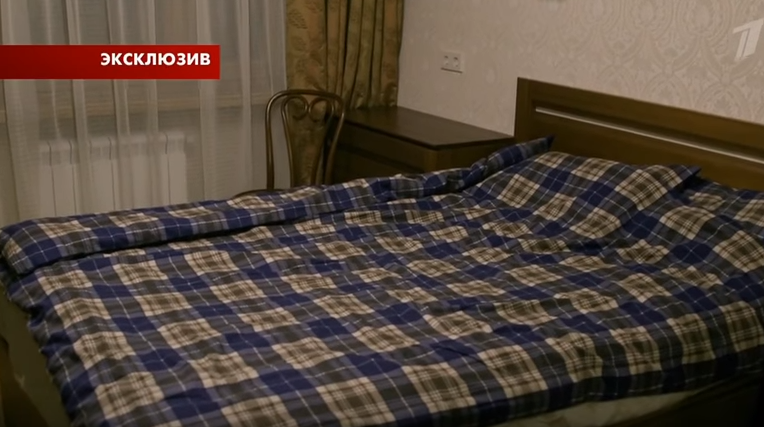 "Бездомный" Джигарханян показал квартиру, подаренную друзьями