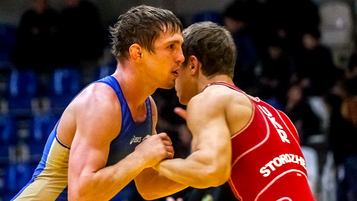 Оздоев и Щур завоевали серебро на чемпионате Европы по борьбе