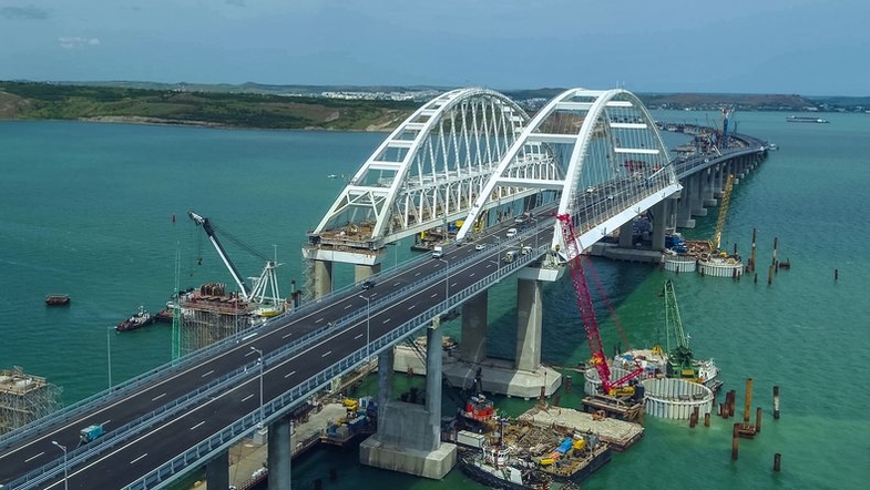 Стала известна точная дата досрочного открытия Крымского моста