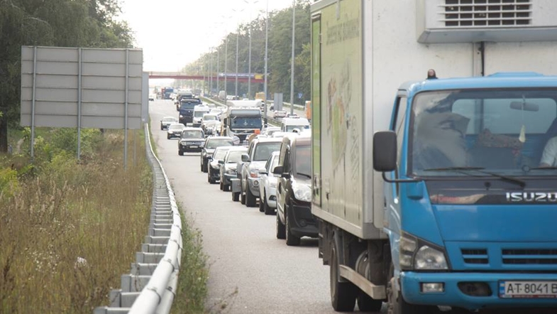 Из-за Киеврады "Укравтодор" откажется от строительства новых развязок на Житомирской трассе