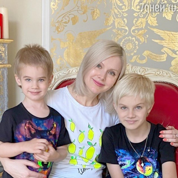 «Клонирование в действии»: Натали показала своих сыновей