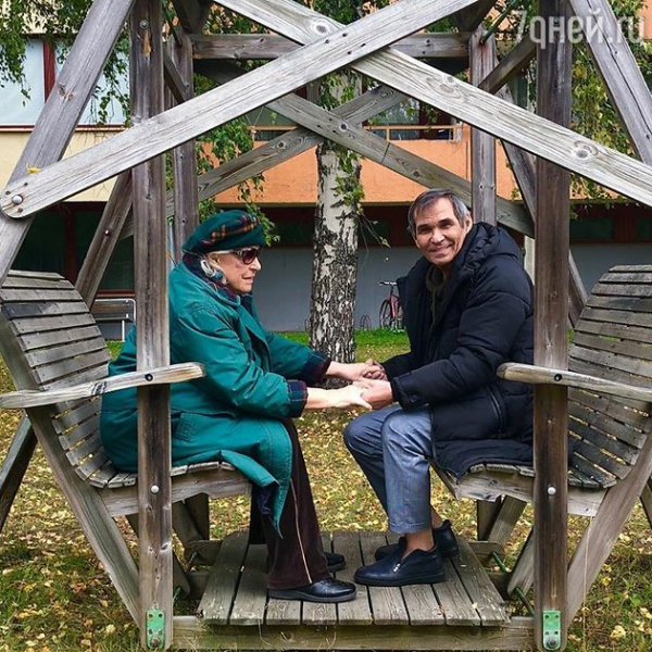 «Творится безобразие»: Алибасов подал на развод с Федосеевой-Шукшиной