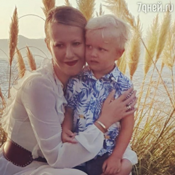 «Заткнул за пояс»: сын Собчак уже превзошёл мать